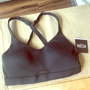 Victoria’s Secret sports bra NWT